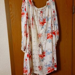 Xhilaration Flowy Spring/ Summer off the Shoulder L